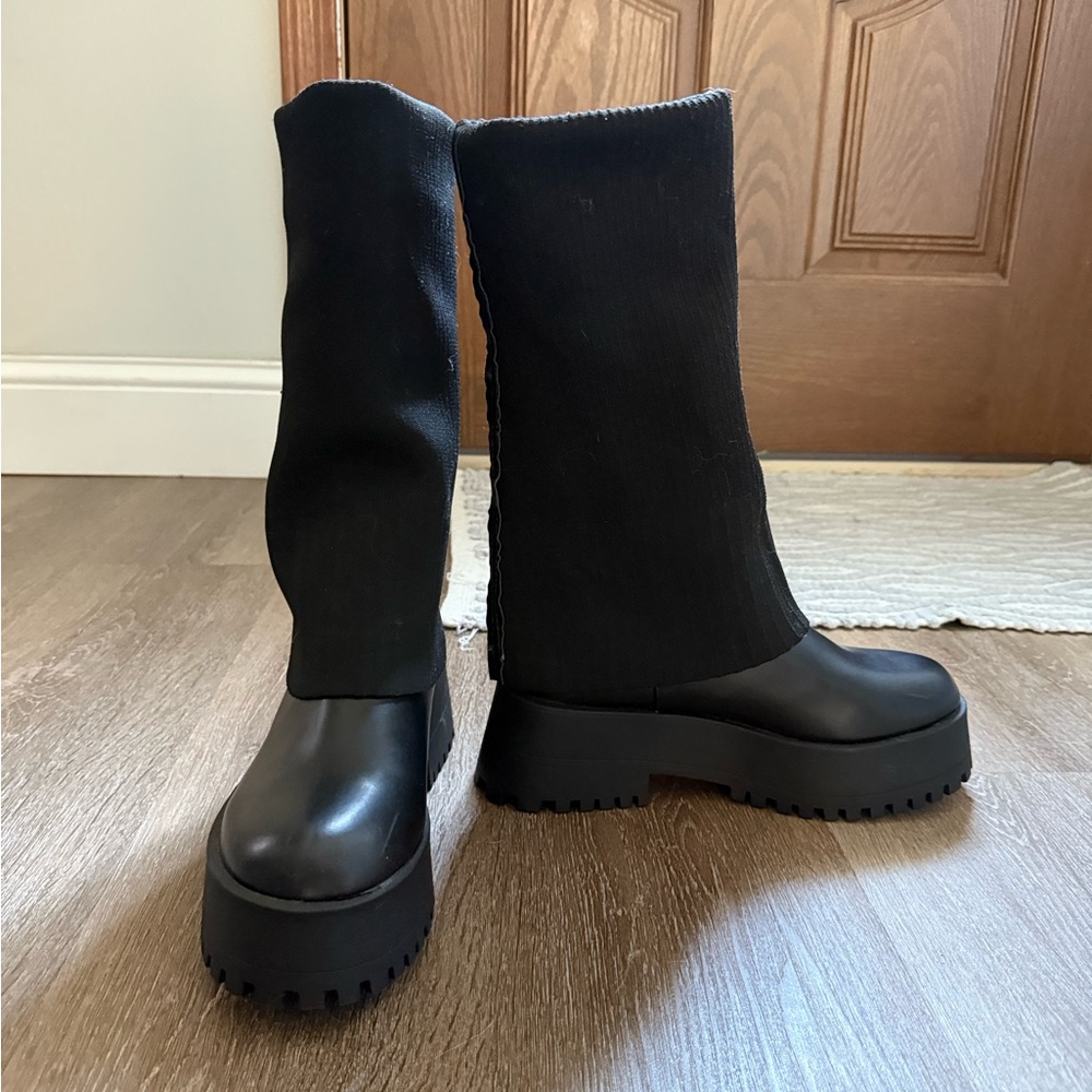 Steve Madden Black Chunky Sweater Boots